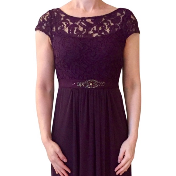 Adrianna Papell Dresses & Skirts - Adrianna Papell Illusion Neckline Cap Sleeve Dress